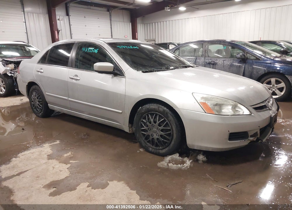 2007 HONDA ACCORD 2.4 EX VIN: 1HGCM56727A175388