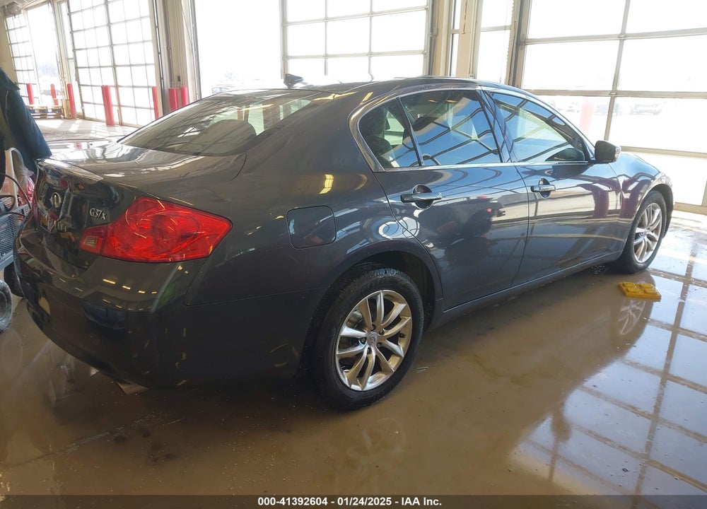 2009 INFINITI G37X VIN: JNKCV61FX9M353354