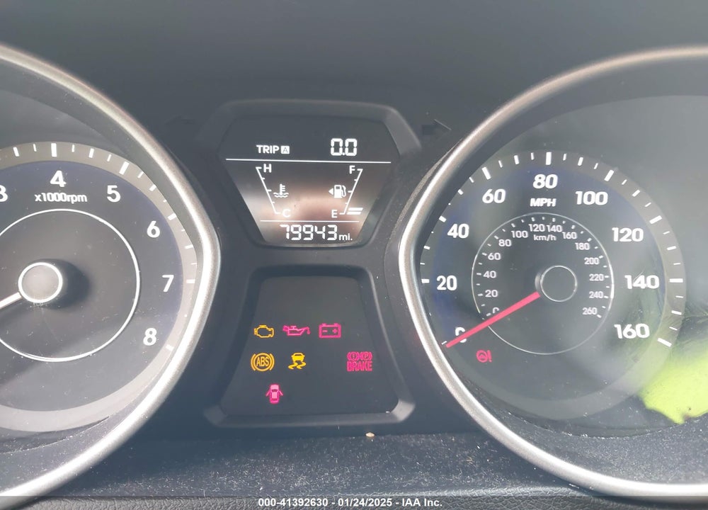2016 HYUNDAI ELANTRA VIN: 5NPDH4AE5GH671060