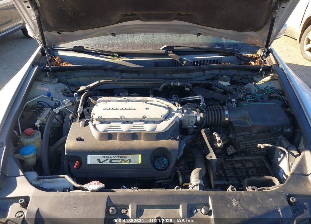 2009 HONDA ACCORD VIN: 5KBCP36809B002306