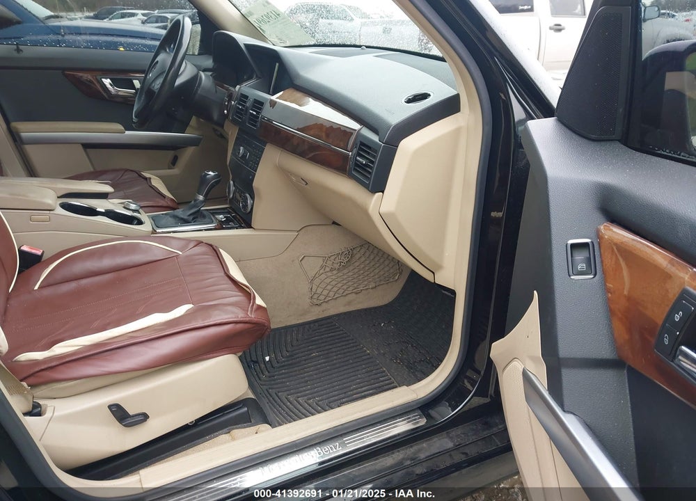 2011 MERCEDES-BENZ GLK 350 VIN: WDCGG5GB0BF549237
