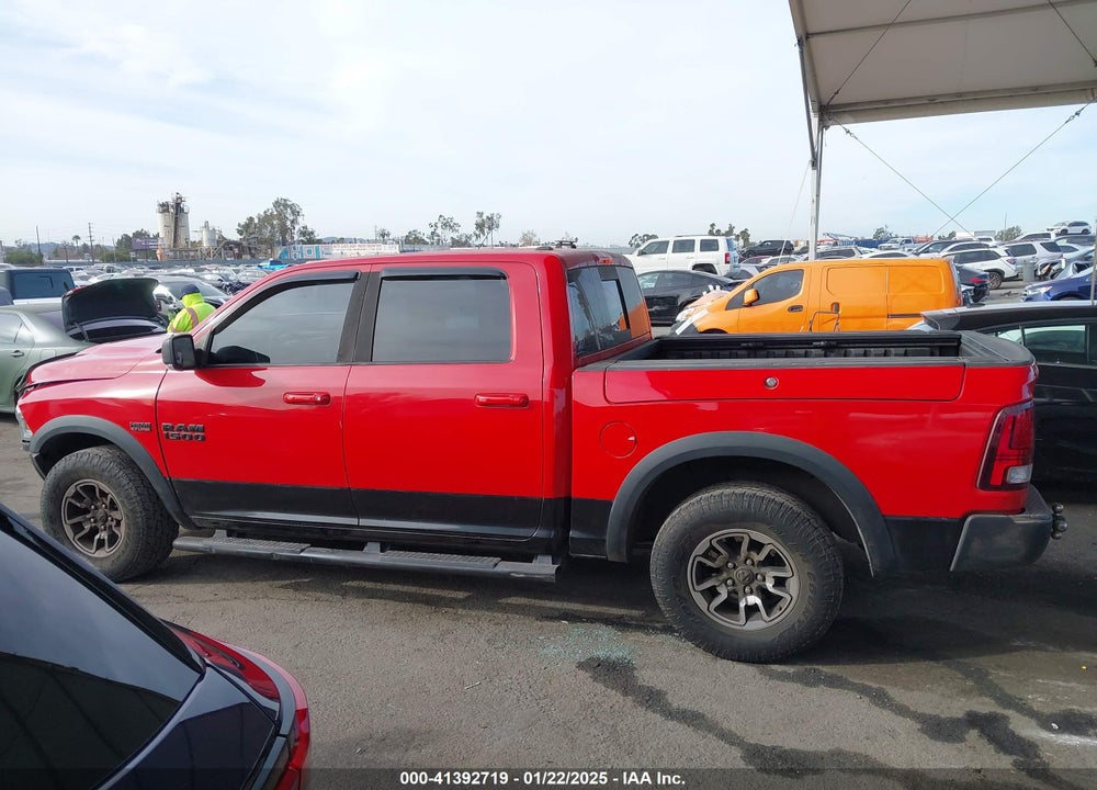 2017 RAM 1500 VIN: 1C6RR7YT8HS521138