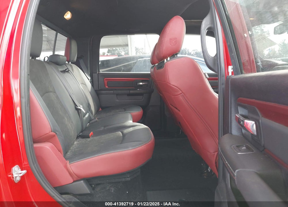 2017 RAM 1500 VIN: 1C6RR7YT8HS521138