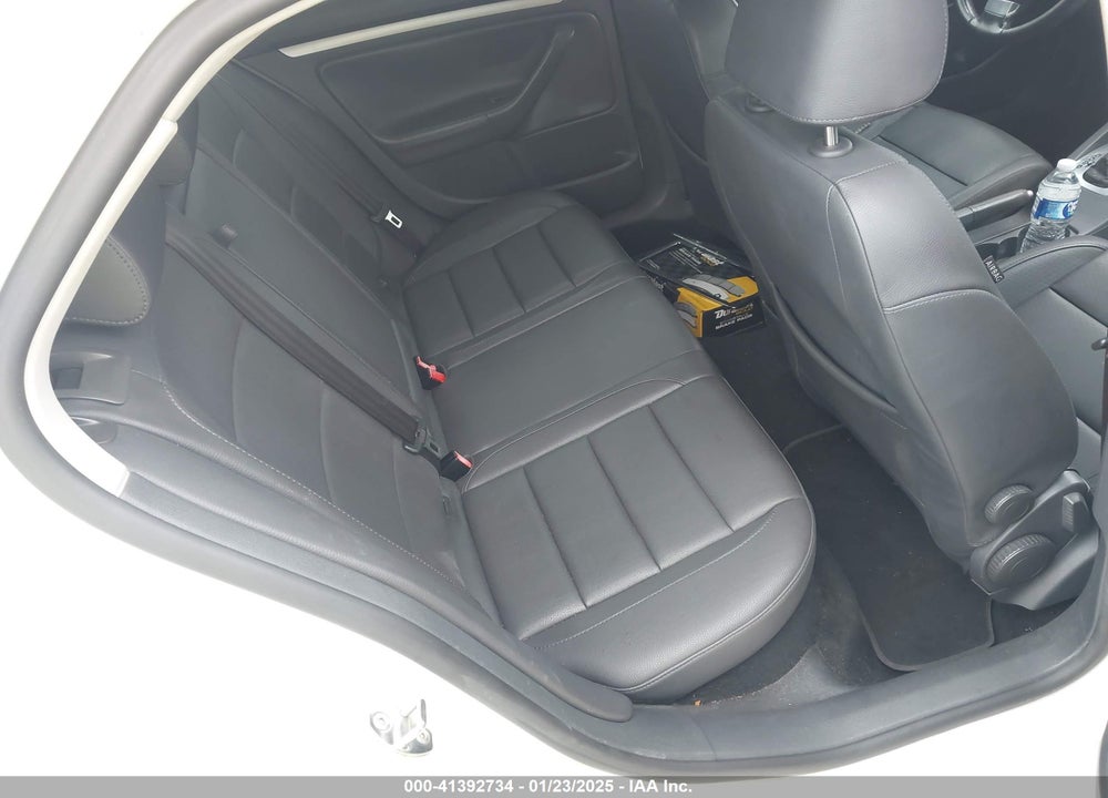 2008 VOLKSWAGEN JETTA SE/SEL VIN: 3VWRZ71K88M037602
