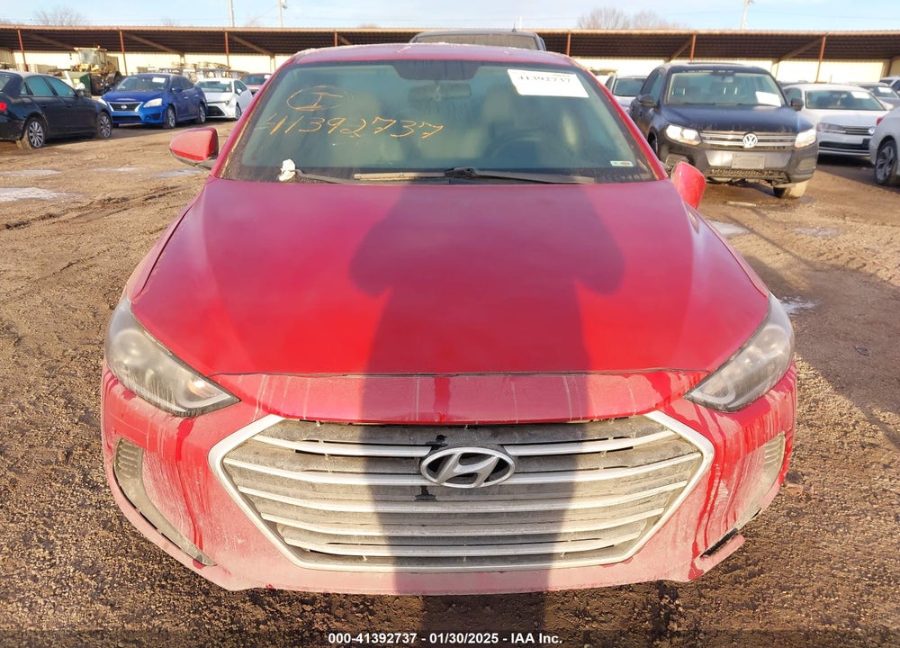 2018 HYUNDAI ELANTRA SEL VIN: 5NPD84LF8JH391324