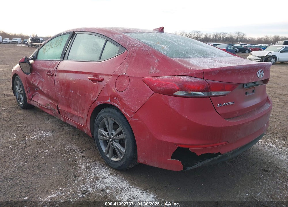 2018 HYUNDAI ELANTRA SEL VIN: 5NPD84LF8JH391324