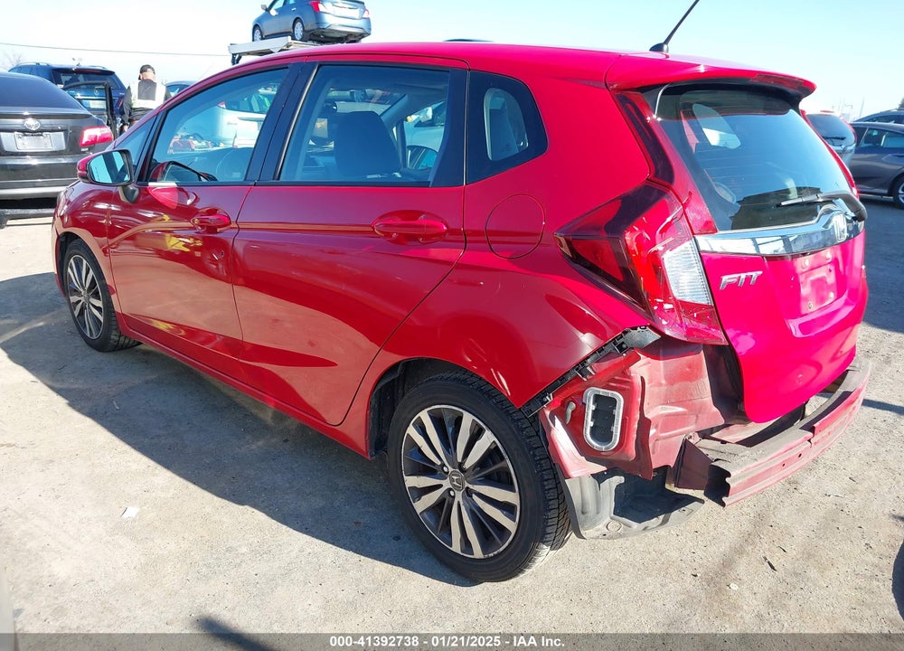 2015 HONDA FIT VIN: 3HGGK5H89FM722722
