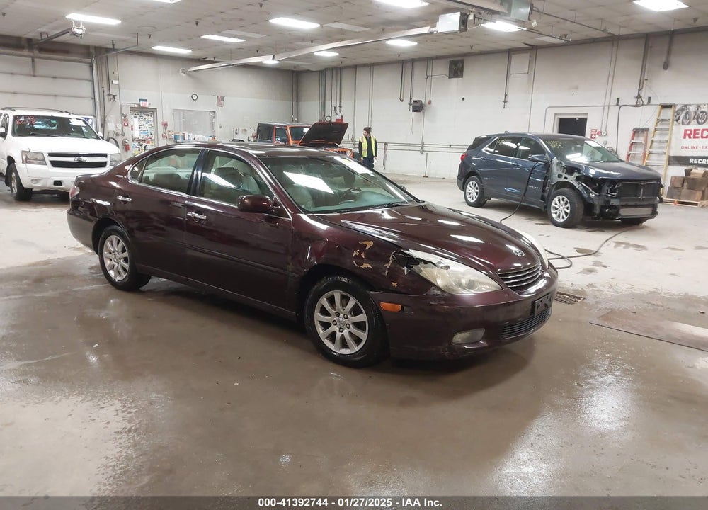 2004 LEXUS ES 330 VIN: JTHBA30G040004705