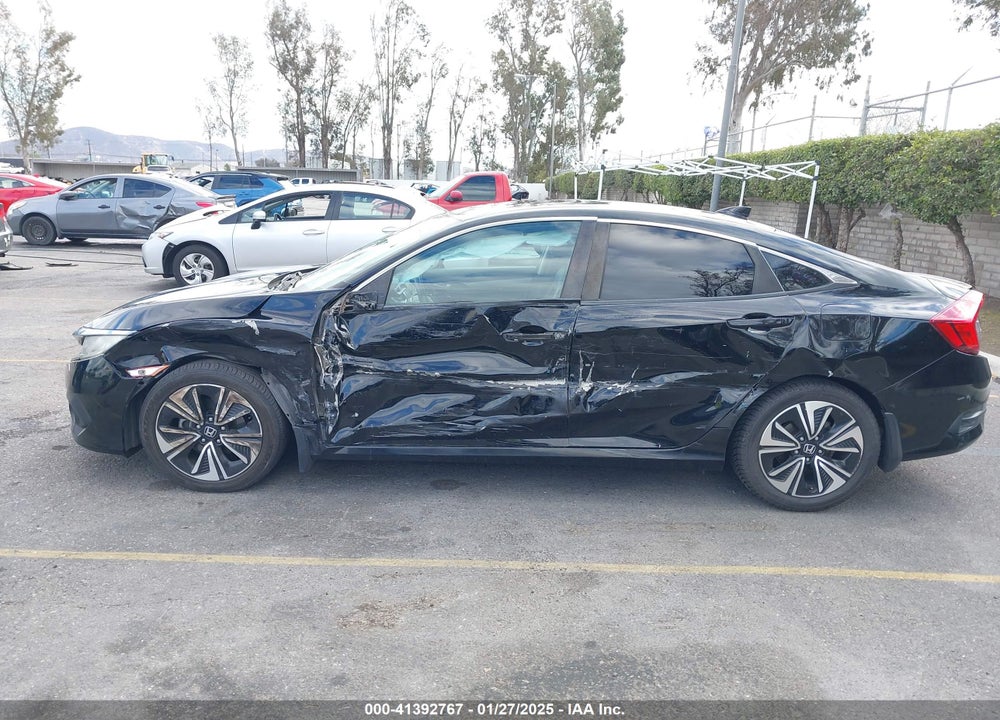 2016 HONDA CIVIC VIN: 2HGFC1F70GH641748