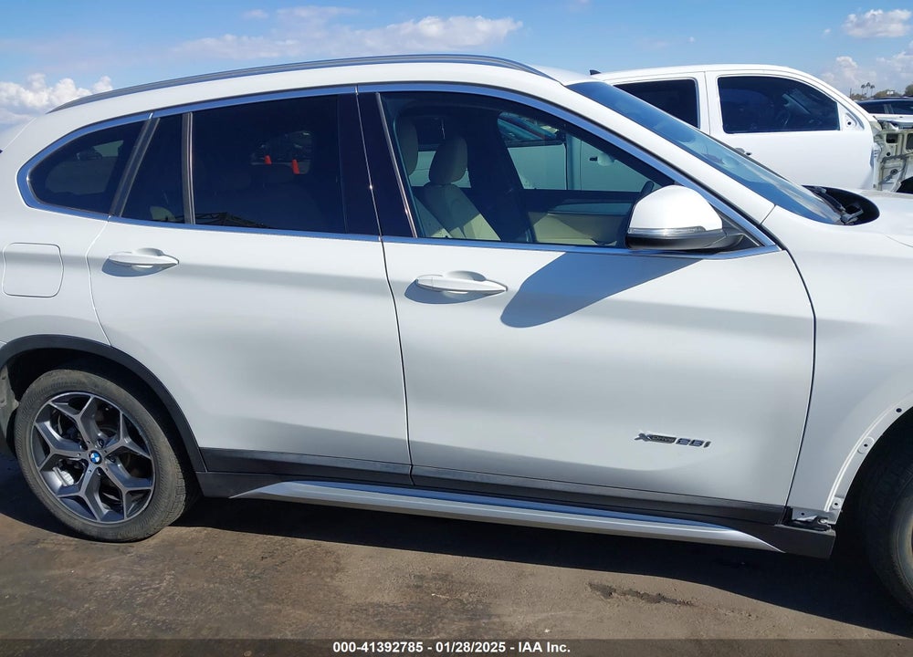 2016 BMW X1 XDRIVE28I VIN: WBXHT3C30G5F65711