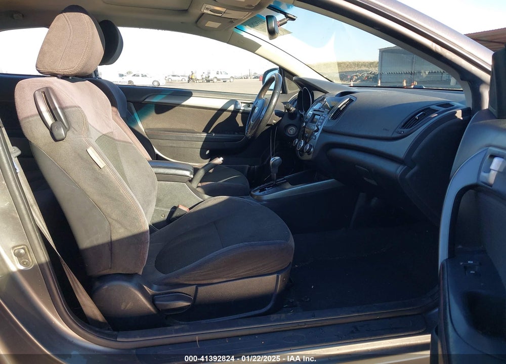2010 KIA FORTE KOUP VIN: KNAFW6A30A5254085