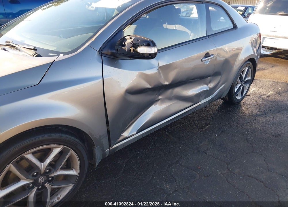 2010 KIA FORTE KOUP VIN: KNAFW6A30A5254085