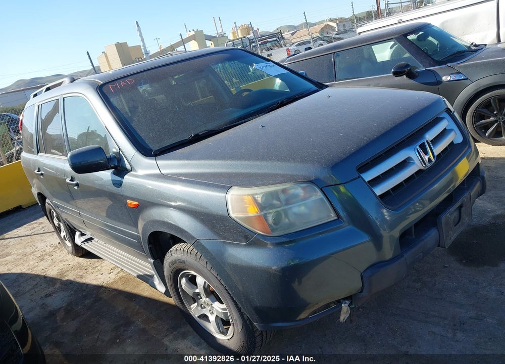 2006 HONDA PILOT EX-L VIN: 2HKYF18626H519689