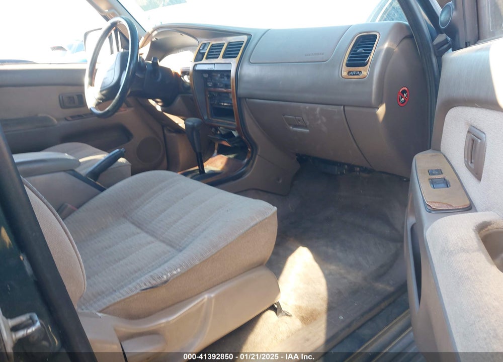1997 TOYOTA 4RUNNER SR5 V6 VIN: JT3GN86R7V0036140