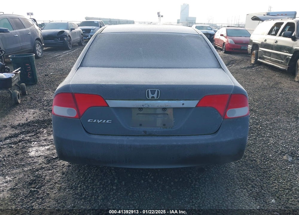 2011 HONDA CIVIC VIN: 19XFA1F30BE018040