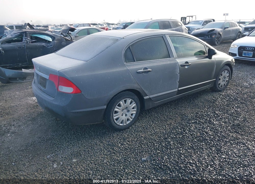 2011 HONDA CIVIC VIN: 19XFA1F30BE018040