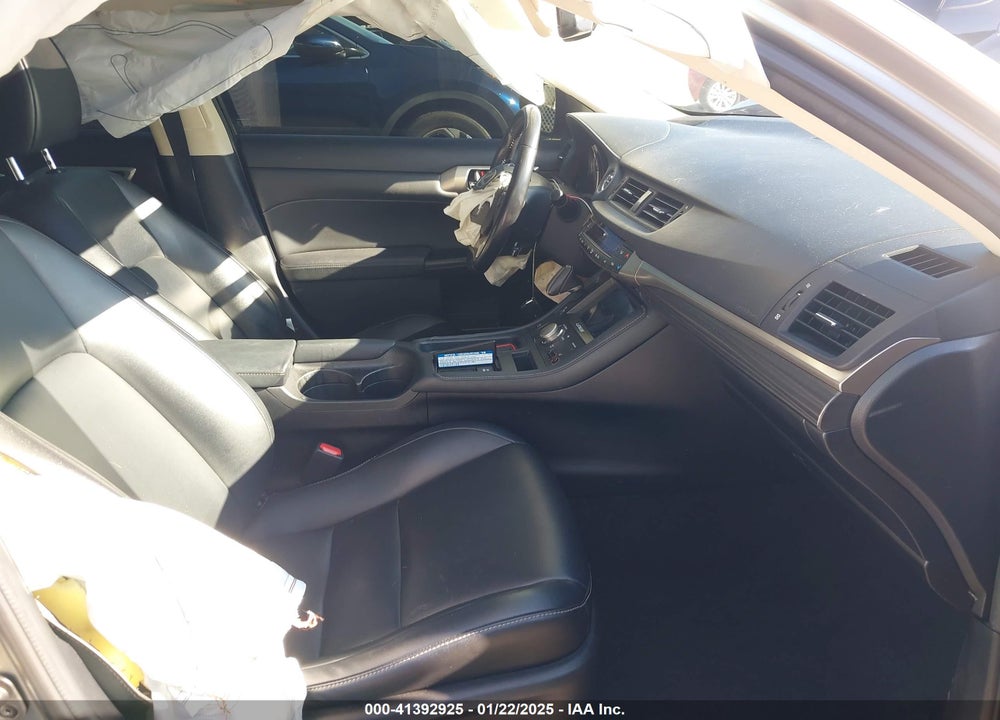 2017 LEXUS CT 200H VIN: JTHKD5BH2H2285117