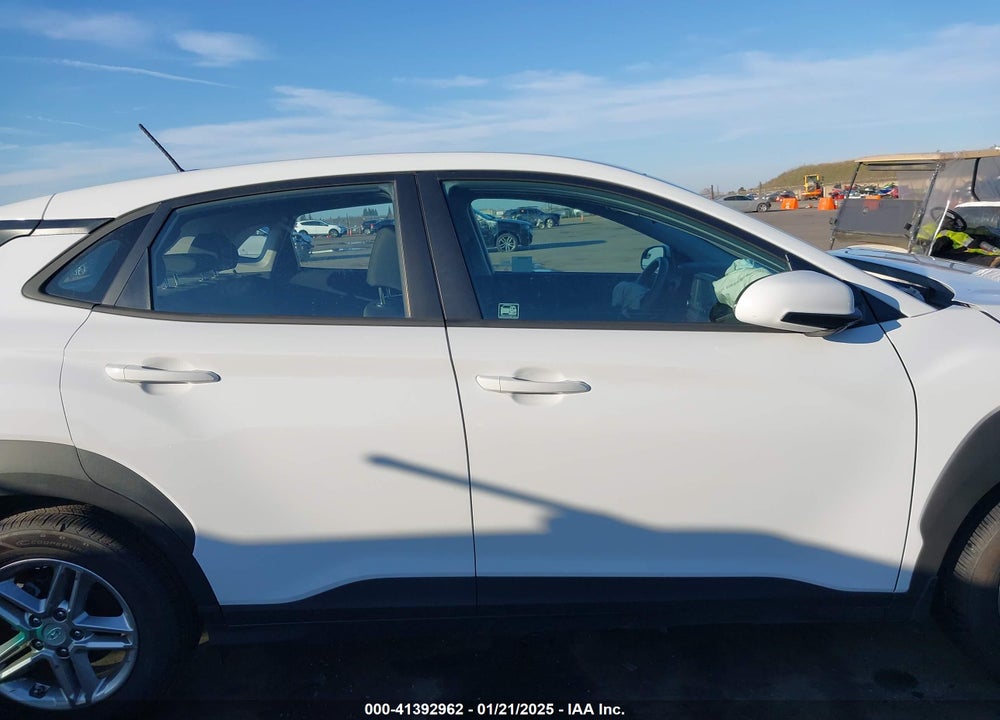 2019 HYUNDAI KONA SE VIN: KM8K12AA0KU379209