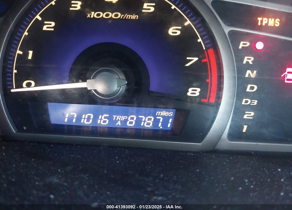 2011 HONDA CIVIC LX VIN: 19XFA1F55BE026068