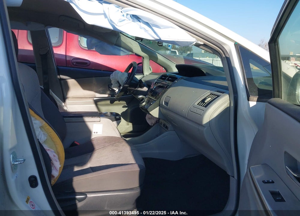 2017 TOYOTA PRIUS V VIN: JTDZN3EU4HJ067583
