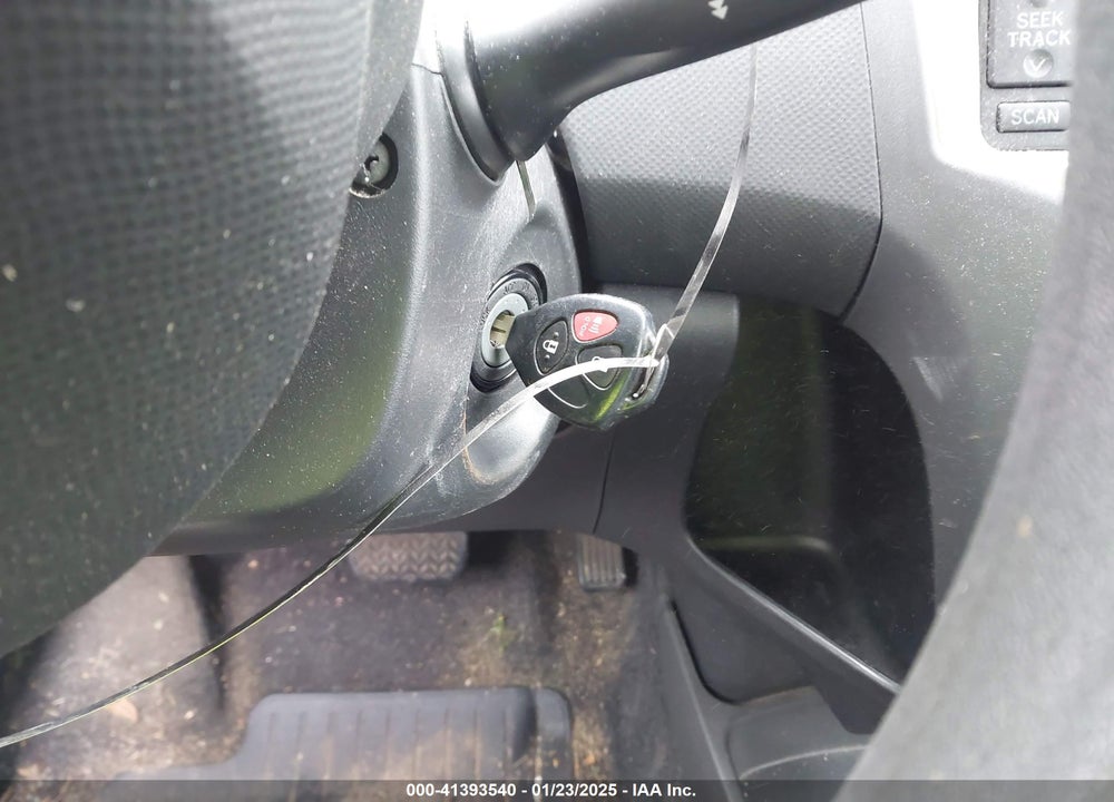 2011 TOYOTA YARIS VIN: JTDJT4K34B5329980