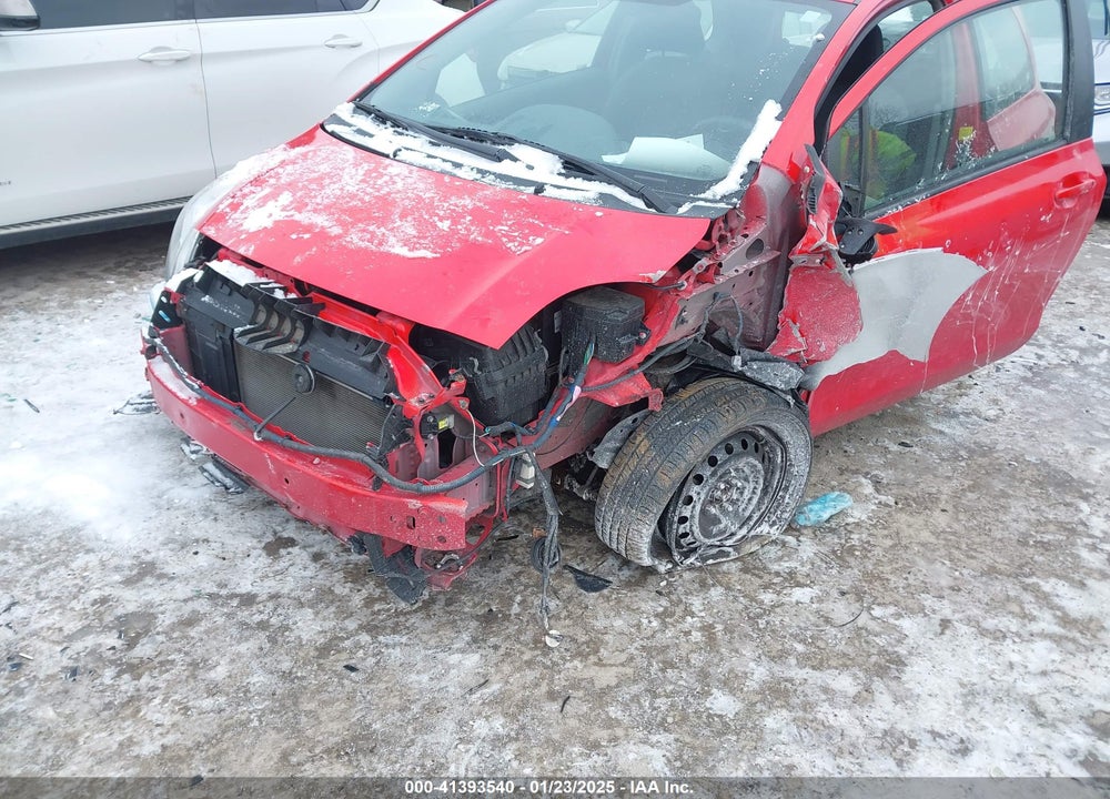 2011 TOYOTA YARIS VIN: JTDJT4K34B5329980
