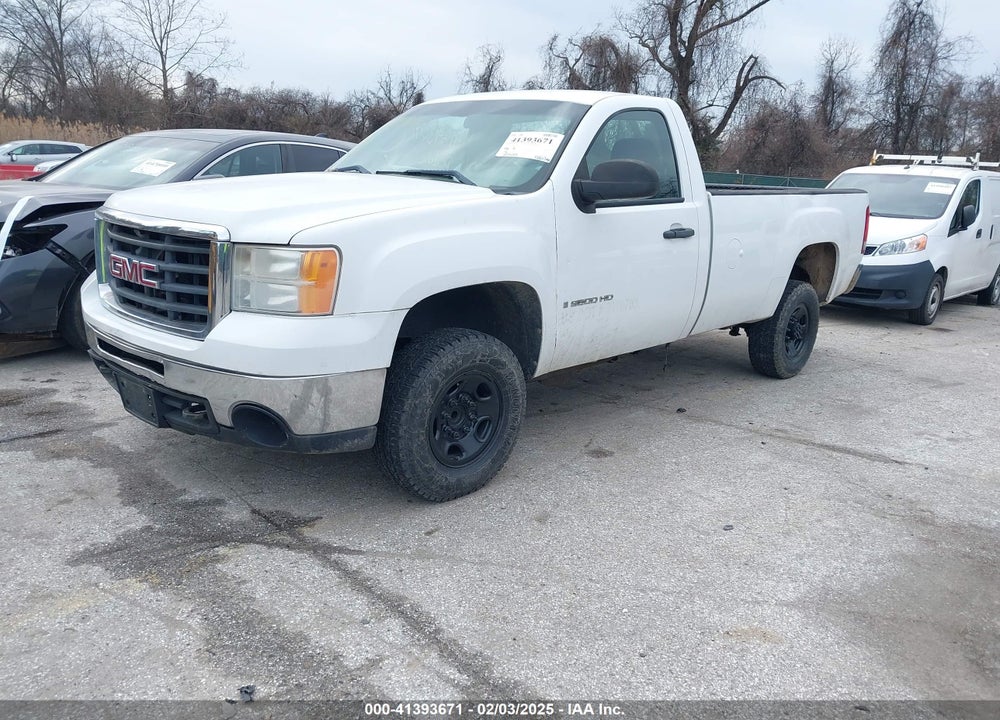 2008 GMC SIERRA 2500HD WORK TRUCK VIN: 1GTHC24K98E211813