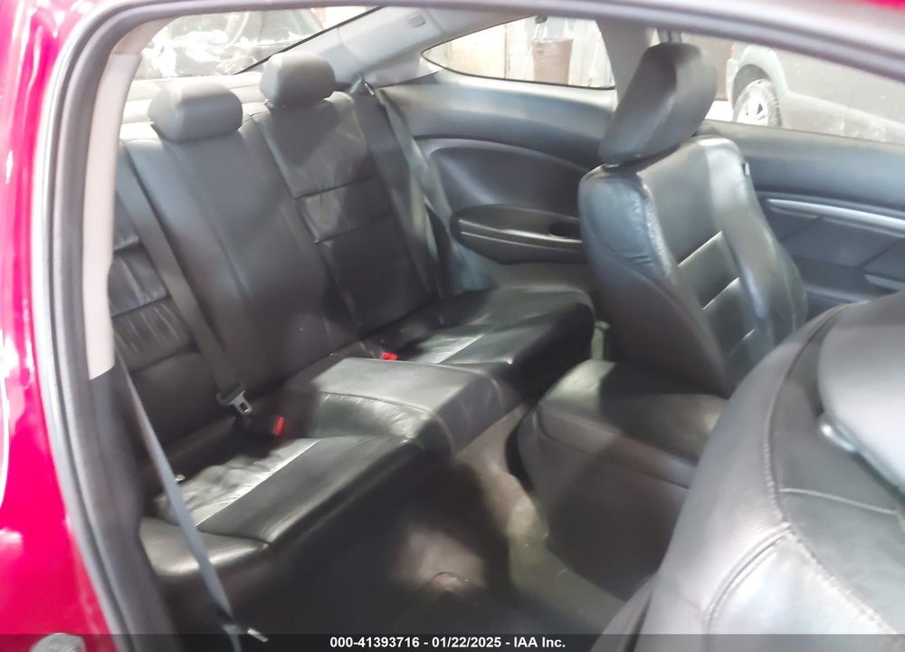 2011 HONDA ACCORD VIN: 1HGCS2B80BA006935