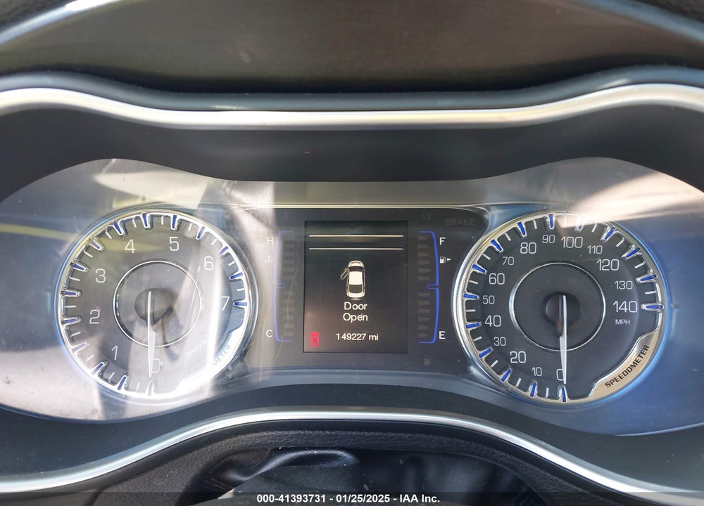 2015 CHRYSLER 200 LIMITED VIN: 1C3CCCAB0FN560235