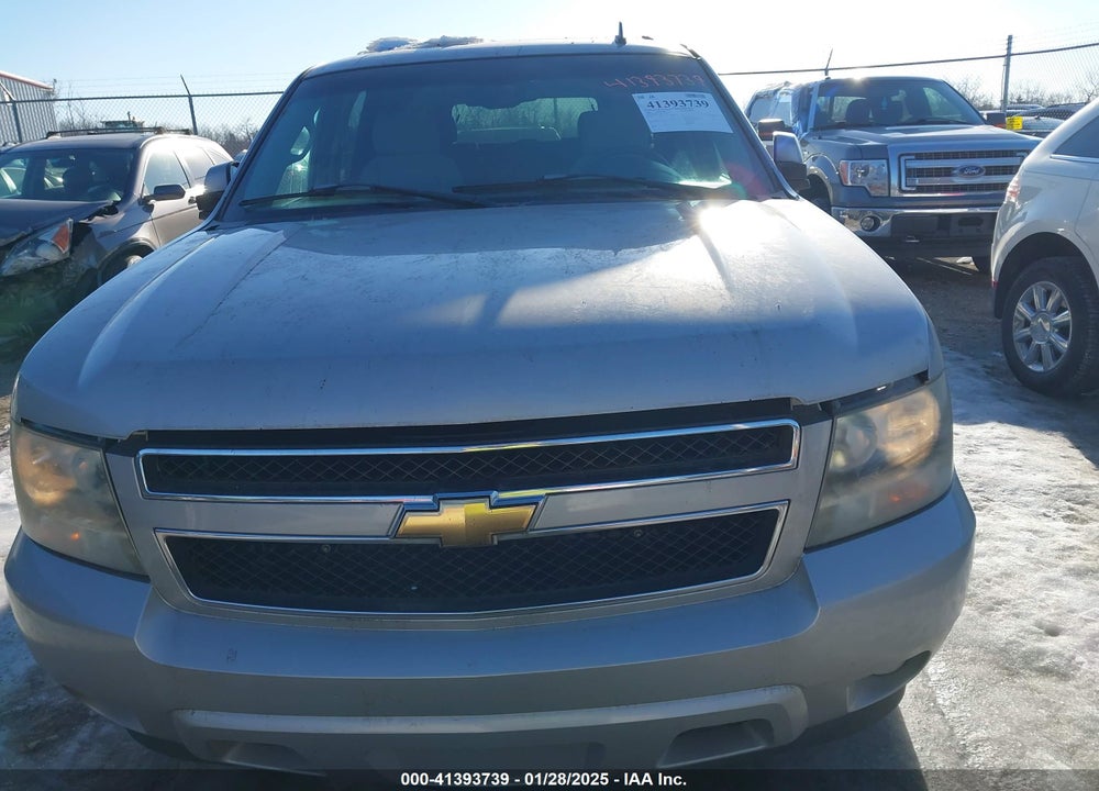 2007 CHEVROLET SUBURBAN 1500 LT VIN: 3GNFK16317G162972