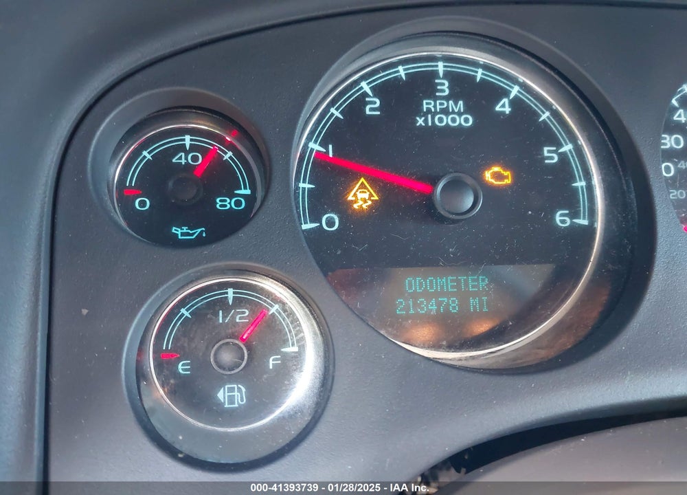 2007 CHEVROLET SUBURBAN 1500 LT VIN: 3GNFK16317G162972