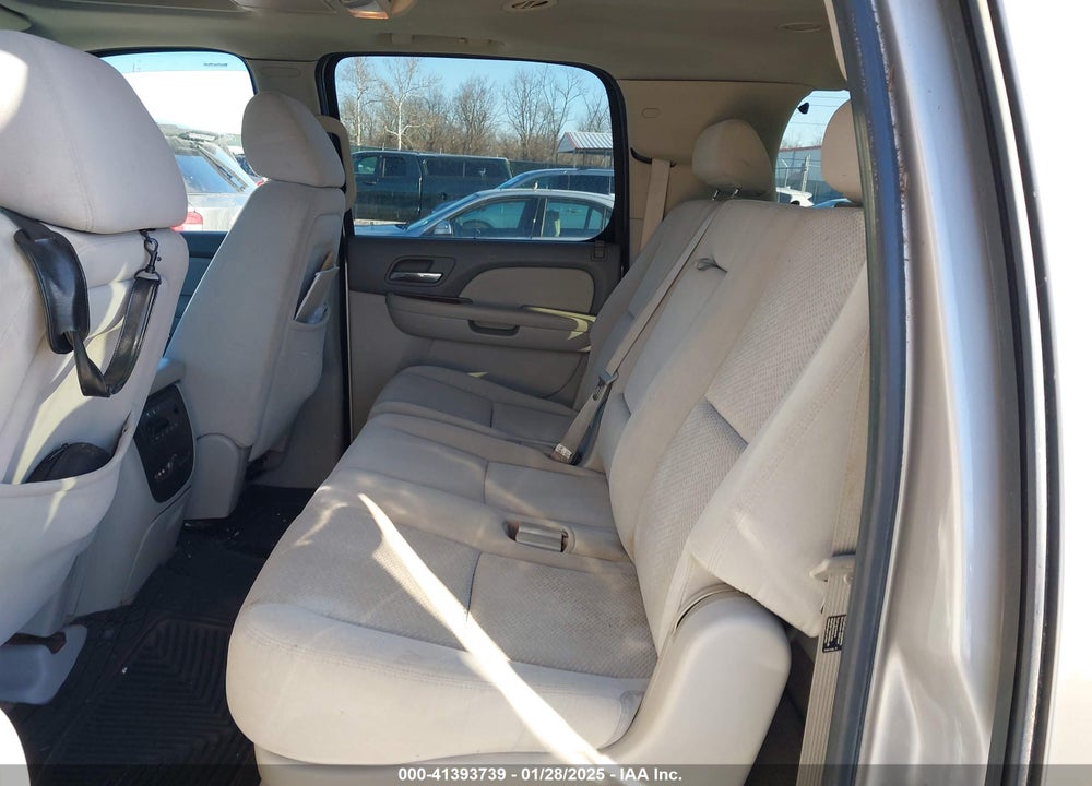 2007 CHEVROLET SUBURBAN 1500 LT VIN: 3GNFK16317G162972