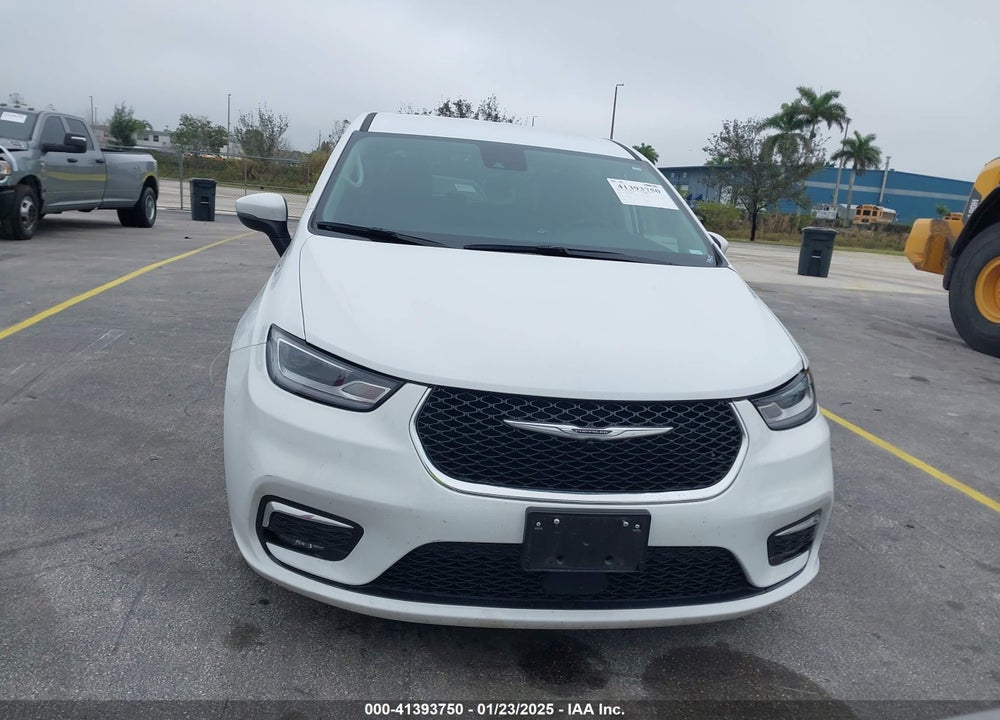 2023 CHRYSLER PACIFICA TOURING L VIN: 2C4RC1BG1PR624386