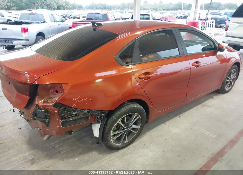 2023 KIA FORTE VIN: 3KPF24AD6PE524820
