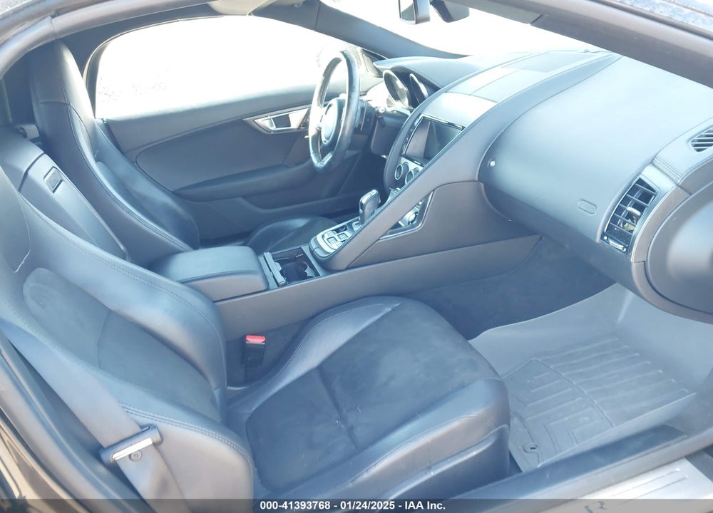 2015 JAGUAR F-TYPE VIN: SAJWA6ET0F8K21171