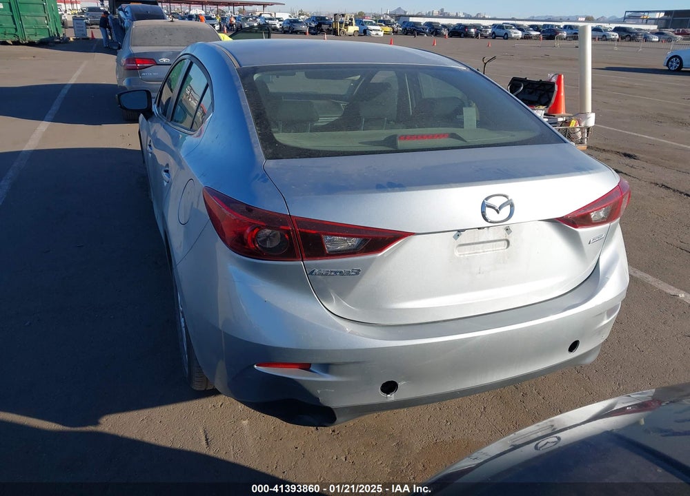 2018 MAZDA MAZDA3 VIN: 3MZBN1U72JM263190