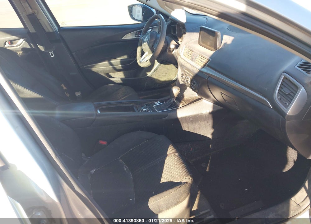 2018 MAZDA MAZDA3 VIN: 3MZBN1U72JM263190