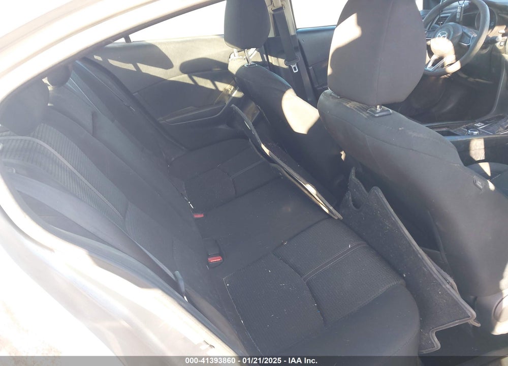 2018 MAZDA MAZDA3 VIN: 3MZBN1U72JM263190
