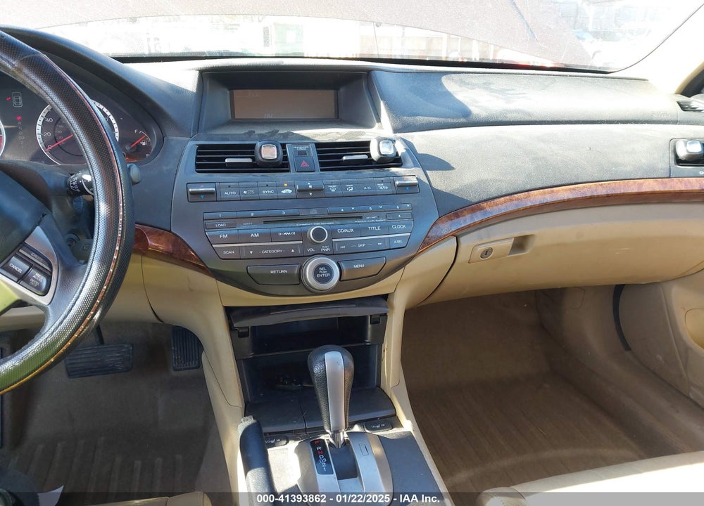 2011 HONDA ACCORD 2.4 EX-L VIN: 1HGCP2F81BA022802