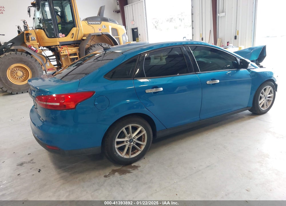 2015 FORD FOCUS VIN: 1FADP3F23FL318084