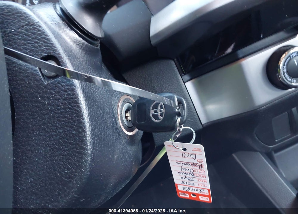 2018 TOYOTA TACOMA VIN: 5TFCZ5AN7JX154112
