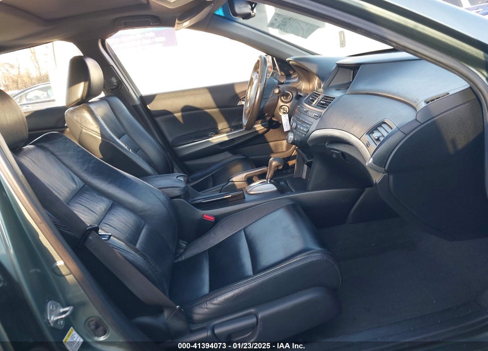 2009 HONDA ACCORD 2.4 EX-L VIN: 1HGCP26829A021782