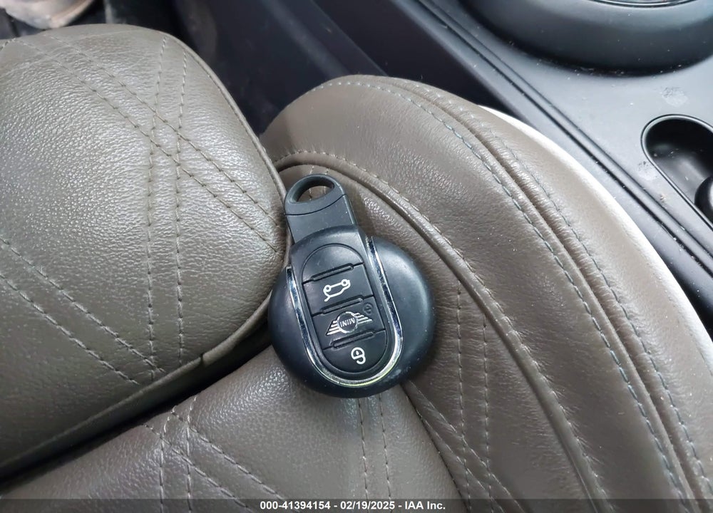 2019 MINI COUNTRYMAN VIN: WMZYT5C57K3G91854