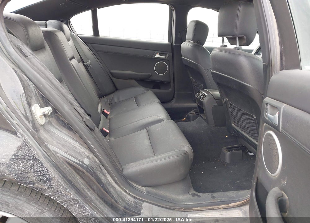 2009 PONTIAC G8 VIN: 6G2ER57719L233299