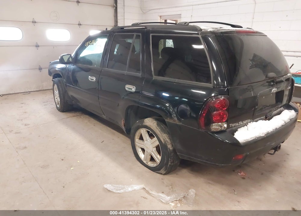 2007 CHEVROLET TRAILBLAZER LT VIN: 1GNDT13S572301140