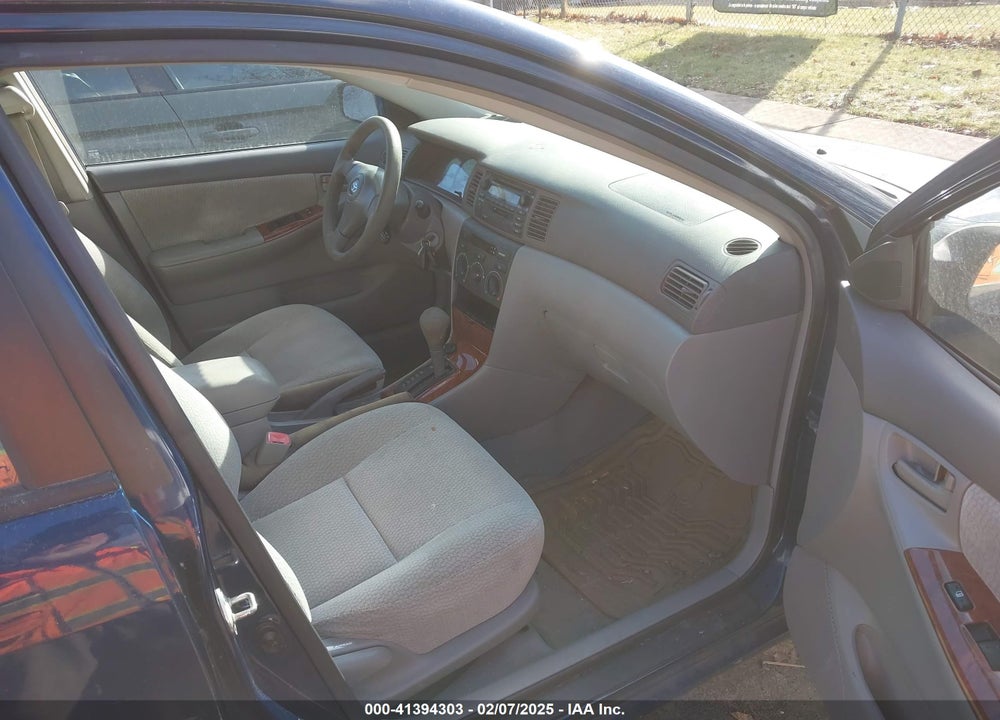 2004 TOYOTA COROLLA LE VIN: 2T1BR38EX4C275340