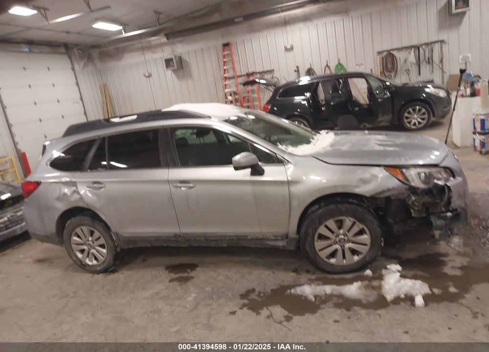 2017 SUBARU OUTBACK 2.5I PREMIUM VIN: 4S4BSACC1H3233213