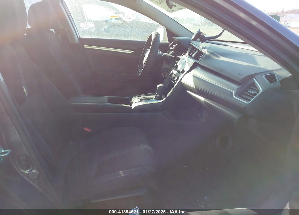 2016 HONDA CIVIC VIN: 19XFC2F51GE239560