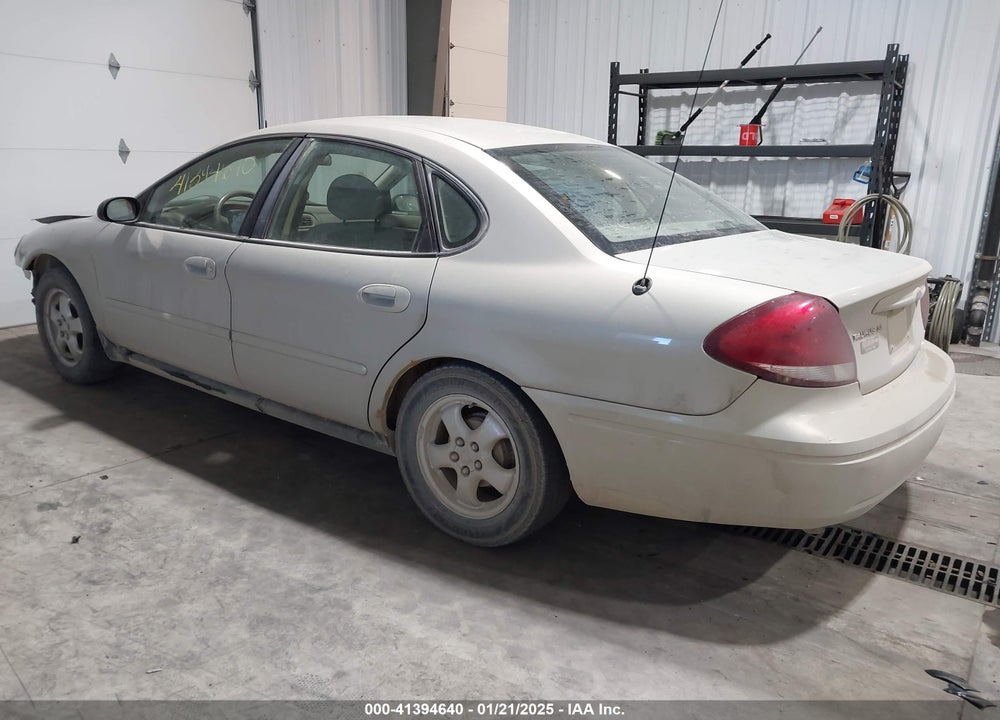 2006 FORD TAURUS VIN: 1FAFP53U36A258832