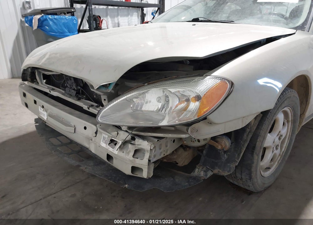 2006 FORD TAURUS VIN: 1FAFP53U36A258832